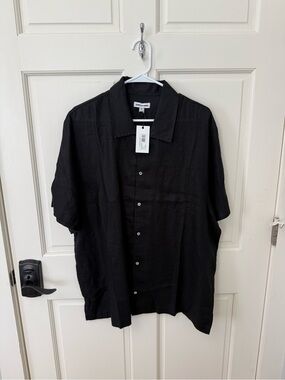 SOLID and Striped Black Short-Sleeve Button-Down Shirt